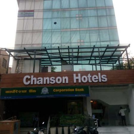 Chanson Hotel Neu-Delhi Exterior foto